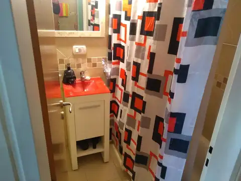 OPORTUNIDAD Vendo Piso