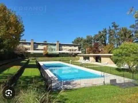 Departamento en Venta en Bosque Alto, USD 160.000