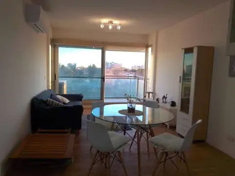 Solís 100