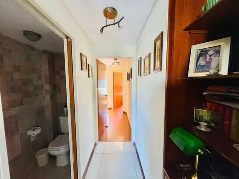 Departamento 4 ambientes con 2 baños
