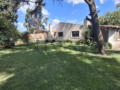 Casa 4 ambientes con 1 baño