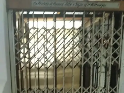 GalpÃ³n - Venta - Argentina, Tres de Febrero - MERLO ESTEBAN - (3F) 4544