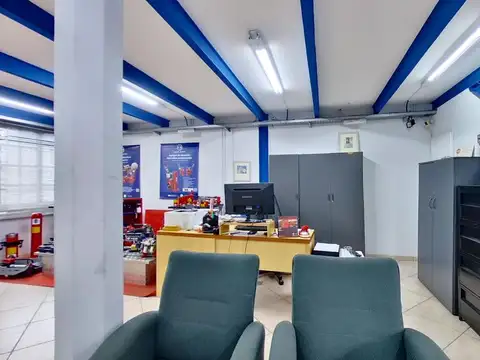 Galpon en Venta 15  mts Frente