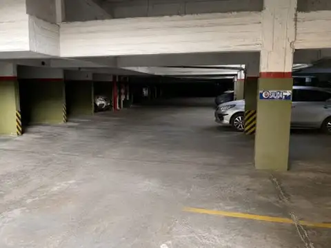 VENTA COCHERA BARRIO BALVANERA