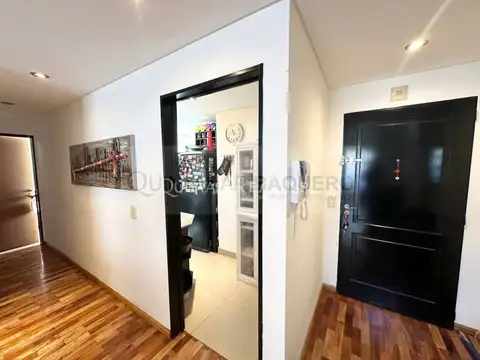 Pedernera 100, Piso 8