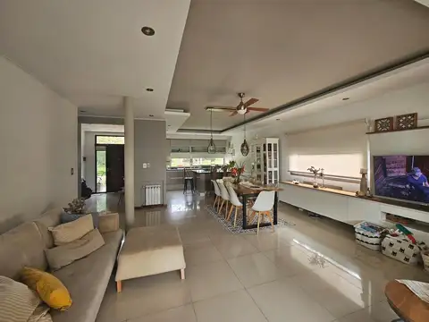 Casa en Venta en Gualeguaychu, USD 270.000