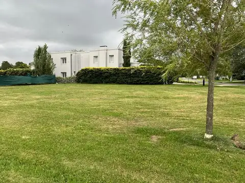 Terreno en  venta Kentucky Country - Funes