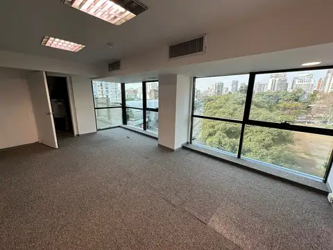 Oficina en Venta al Sureste