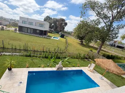 Casa en Venta en Pilar del Este - San Ramon, USD 209.000