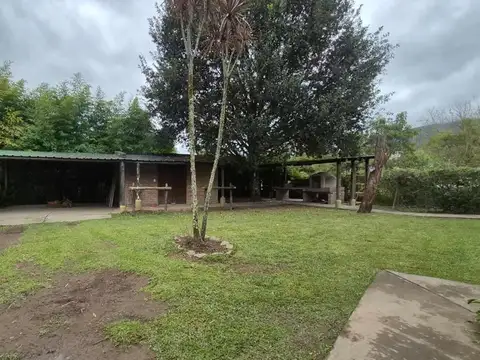 Casa 2 ambientes con 1 baño
