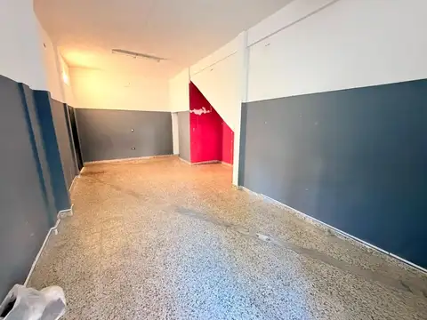 Local en Alquiler en Ituzaingó, $ 400.000