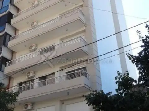 Alquiler Piso 9° Contrafrente, Vista ABierta, Balcón Corrido c/Lavadero, Cocina Abierta