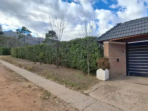 Casa 4 ambientes con 4 baños
