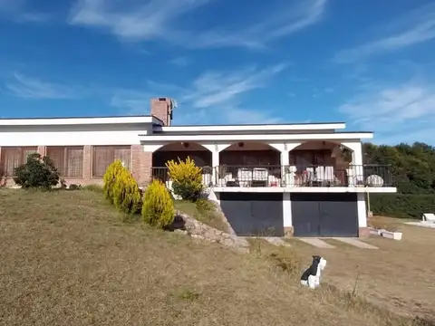 Ruta 14 esq Bv. Los Olivares s/n Los Hornillos 100