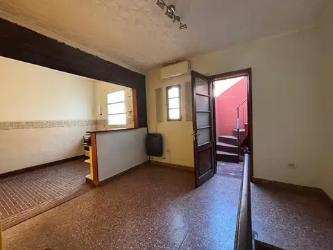 Depto Tipo Casa en Venta de 2 ambientes