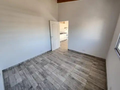 Depto Tipo Casa en Alquiler en Ciudad Madero, $ 530.000