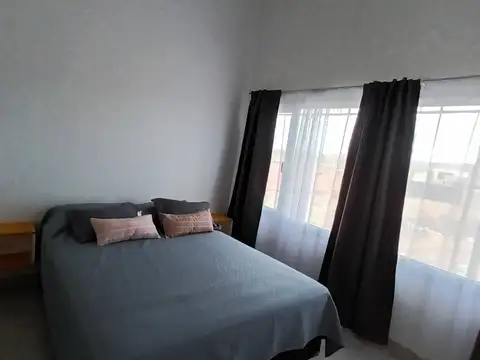 Depto Tipo Casa en Alquiler de 3 ambientes