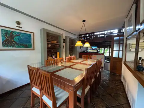 Casa en Venta en Bernal, USD 315.000