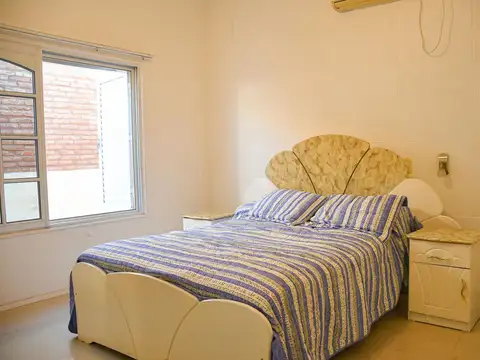 Casa en Venta en Álvarez, USD 120.000