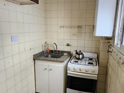 Departamento en Alquiler en Almagro, $ 370.000