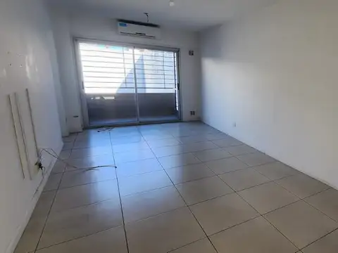Avalos 1300, Piso 2