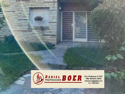 Depto Tipo Casa en Venta de 3 ambientes