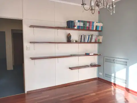 Oficina 4 ambientes con 2 baños