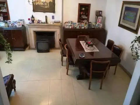Casa 6 ambientes con 3 baños