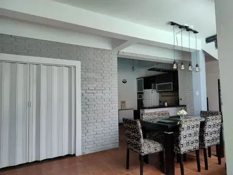 Venta casa 4 amb Pileta, quincho cochera Don Bosco