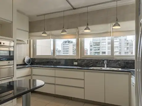 Departamento en Venta con 2 cocheras