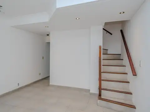 Casa en Venta en Villa Gobernador Udaondo, USD 130.000