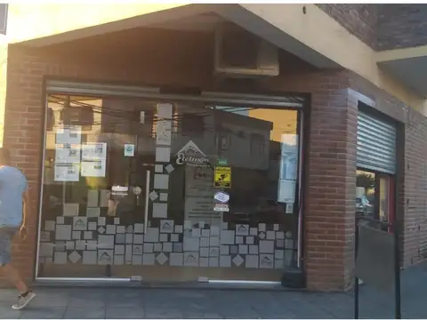 Local en Alquiler en Paso del Rey, $ 950.000