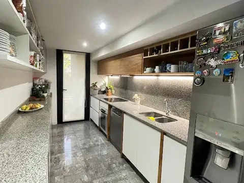 Departamento en Venta con 2 cocheras