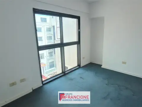 Oficina en Venta en San Nicolás, USD 85.000
