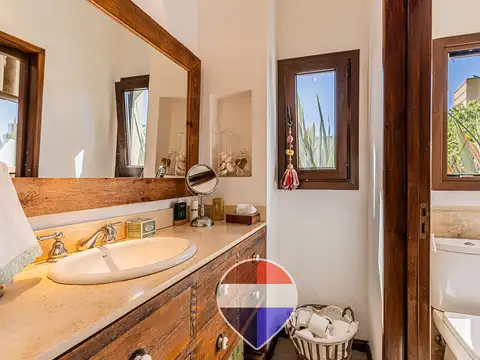 Casa en VENTA de 3 dorm.. EL MIRADOR Ruta 2
