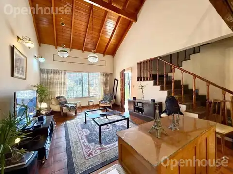VENTA-EXCELENTE CASA 4 AMBIENTES-CENTRO SANTOS LUGARES