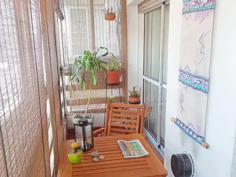 Departamento 7 ambientes con 2 baños