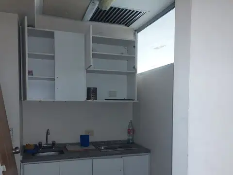 Oficina en Venta en Floresta, USD 230.000