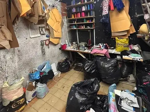 Av. Corrientes  2500