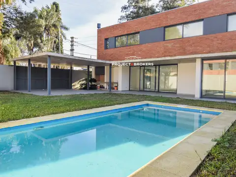 Espectacular casa en Castelar
