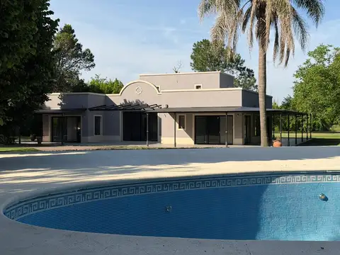 VENTA QUINTA A ESTRENAR CAPILLA DEL SEÑOR B CERRAD