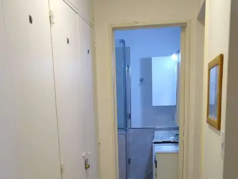 MUY LINDO DEPARTAMENTO DE 2 AMBIENTES  EN MUY BUENA UBICACION. OPORTUNIDAD 