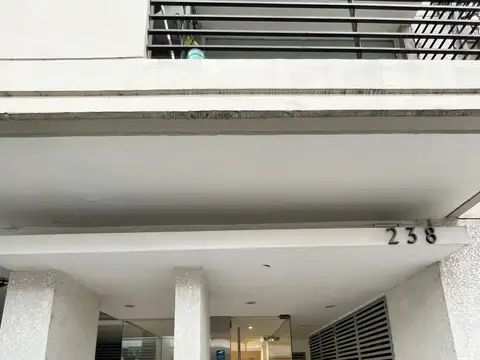 Loyola 200, Piso 3