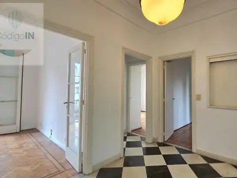 Departamento en Alquiler de 3 dormitorios