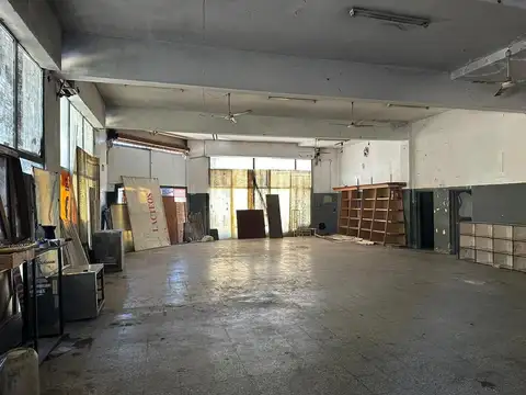 Venta Local / Deposito con Vivienda en PA - Villa Adelina