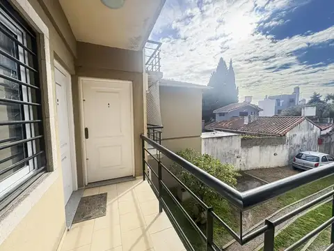 Departamento en Alquiler con 1 cocheras