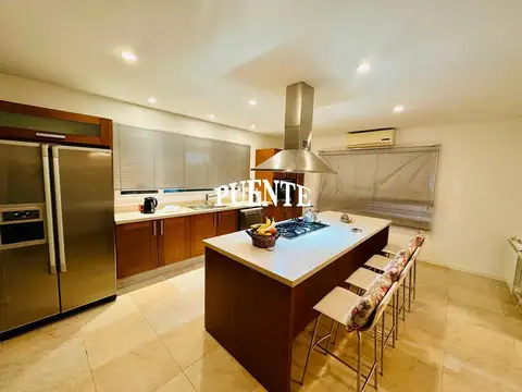 Casa en Venta al Noroeste