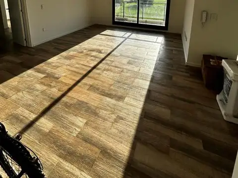 Departamento en Venta en Fisherton, USD 132.000