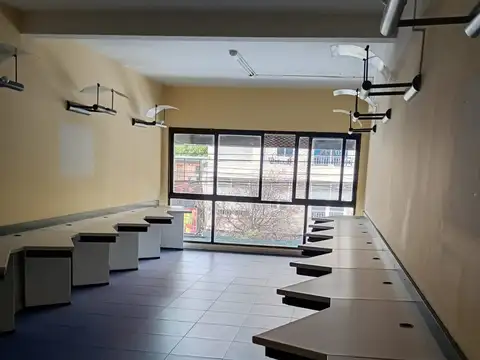 Oficina en Alquiler en Villa Urquiza, $ 2.000.000