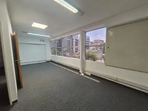 Oficina Comercial -Piso 110m2 -Belgrano